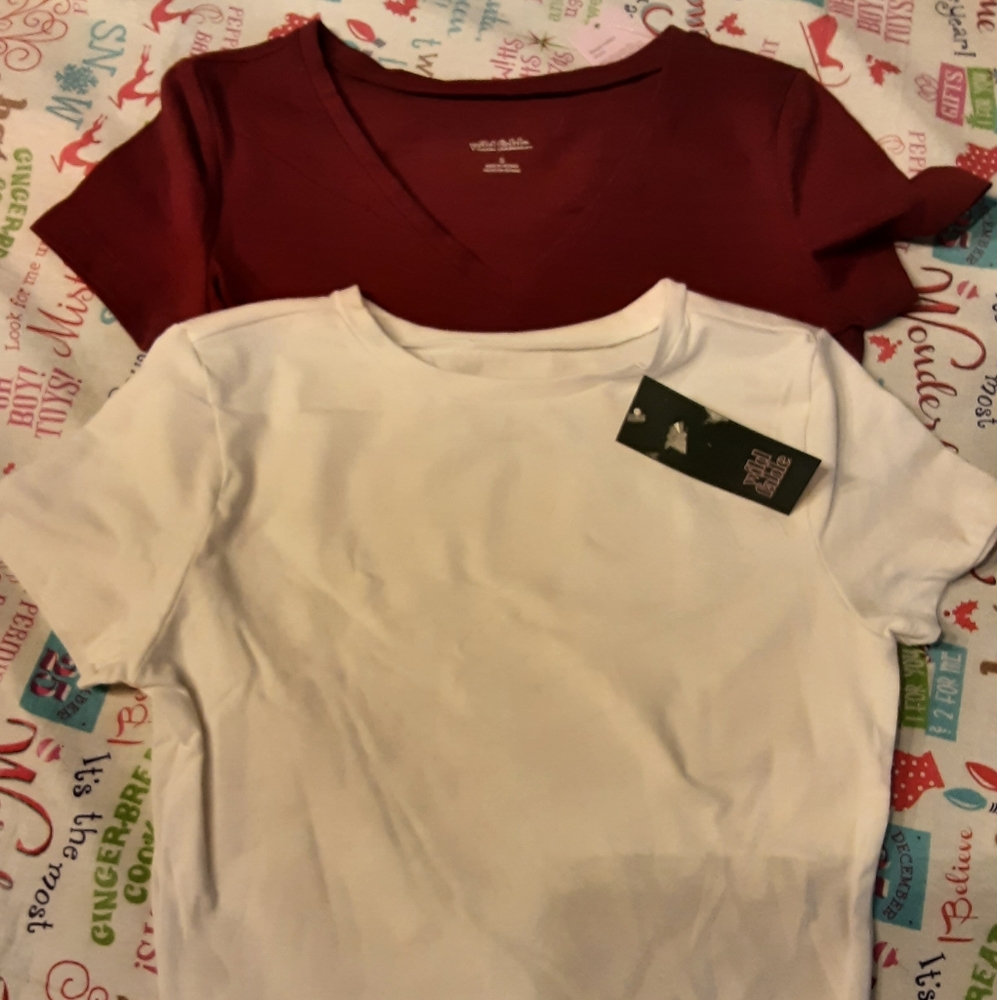 Wild Fable Tops Size Small